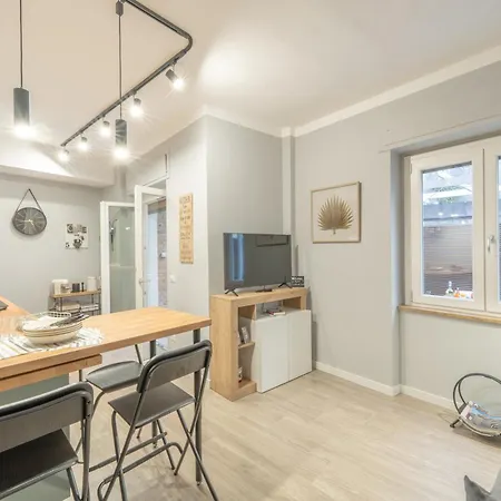 Mari Flat - Metro Pincetto - Italywego Apartmán