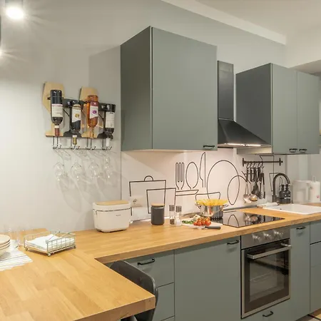 Mari Flat - Metro Pincetto - Italywego Apartmán *