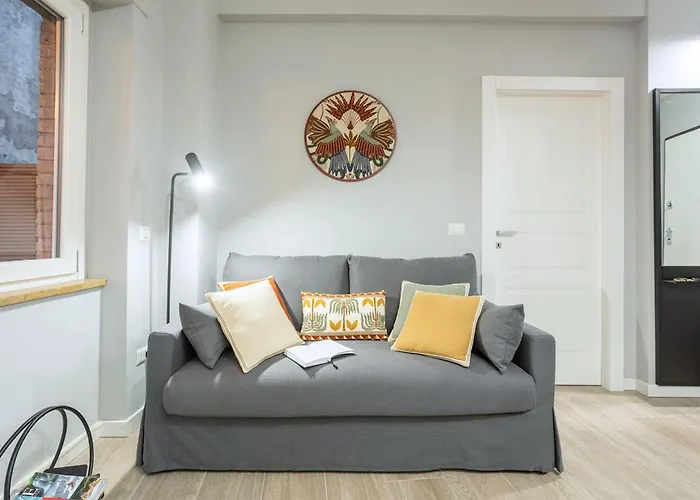 Mari Flat - Metro Pincetto - Italywego Apartment