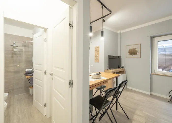Apartment Mari Flat - Metro Pincetto - Italywego *